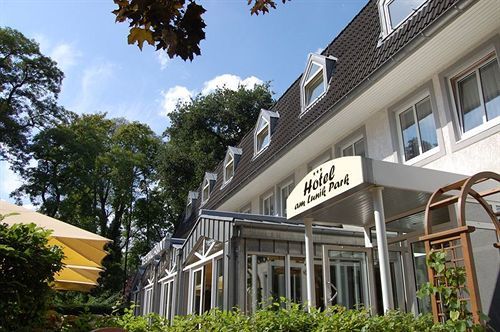 Biohotel Am Lunik Park Hohen Neuendorf Extérieur photo